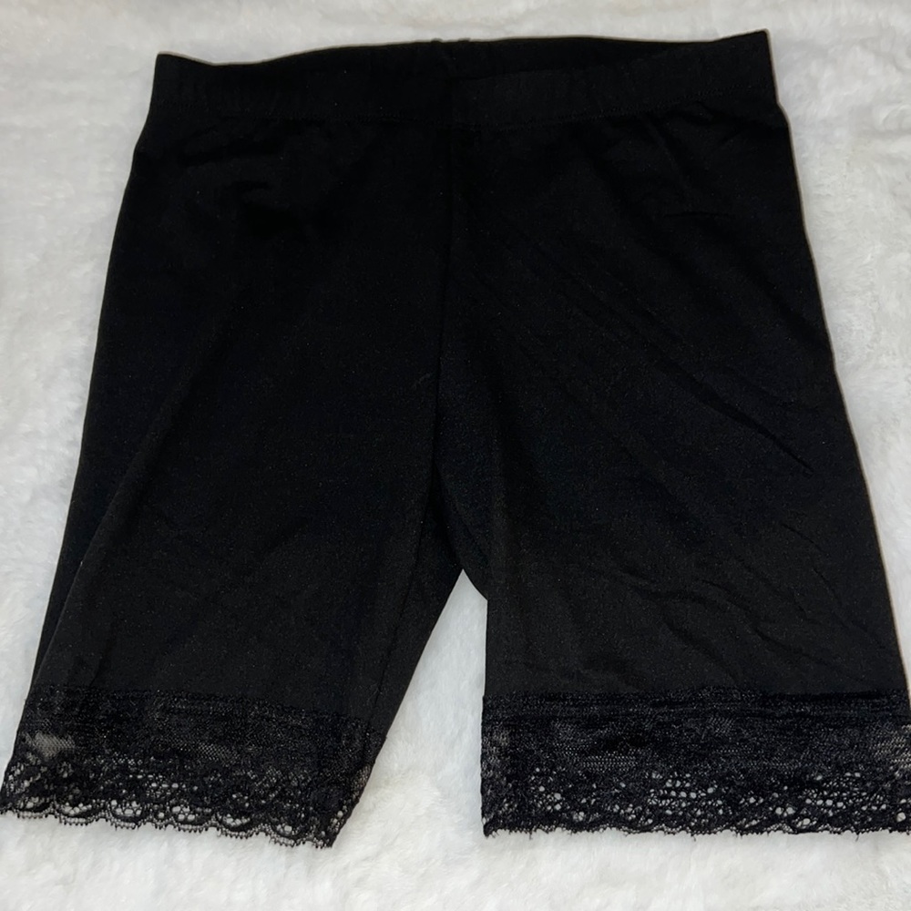 Lace biker shorts🖤